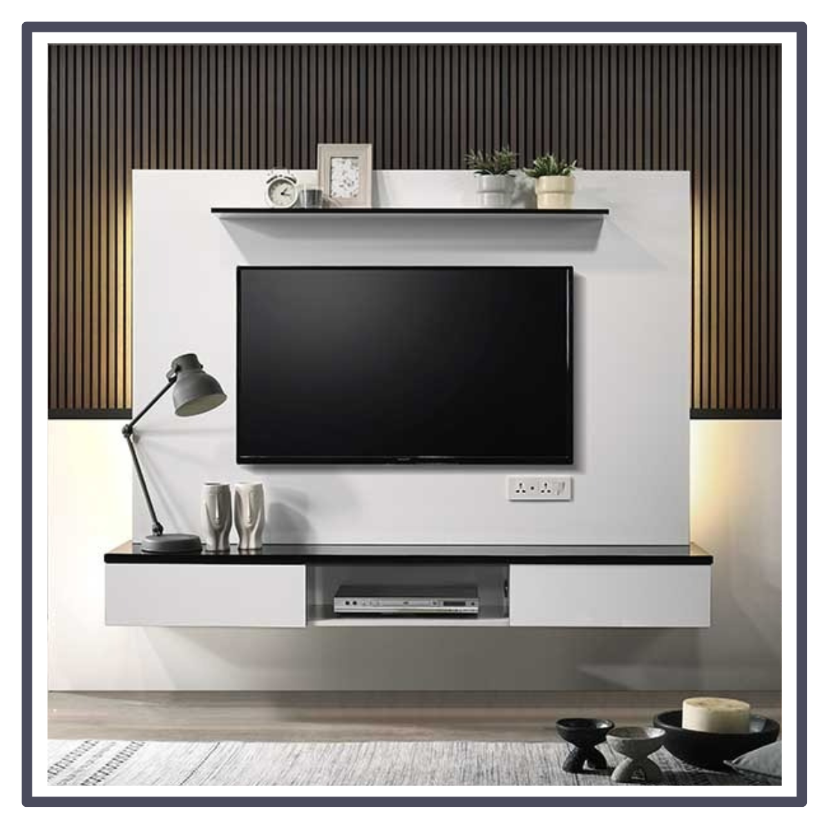 FW667 White Gloss